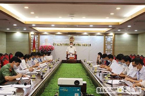 Họp Ban Chỉ đạo xây dựng huyện Quỳnh Nhai đạt chuẩn nông thôn mới