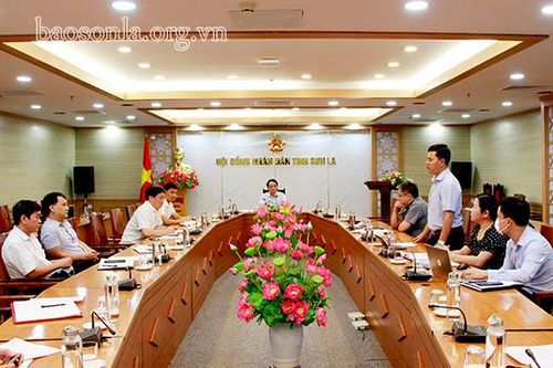 Đẩy nhanh tiến độ đền bù, giải phóng mặt bằng đoạn tránh thành phố Sơn La
