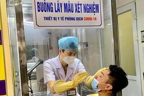 BV Y học cổ truyền Bộ Công an triển khai buồng lấy mẫu xét nghiệm sàng lọc SARS-CoV-2