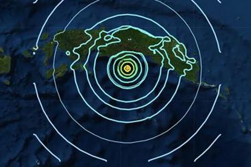 Cảnh báo sóng thần sau động đất mạnh tại Indonesia