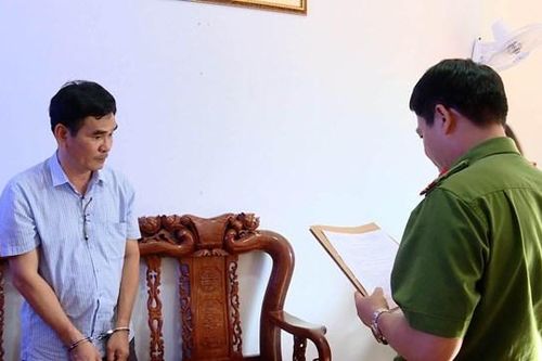Cộng tác viên một tạp chí bị 4 năm tù về tội cưỡng đoạt tài sản doanh nghiệp