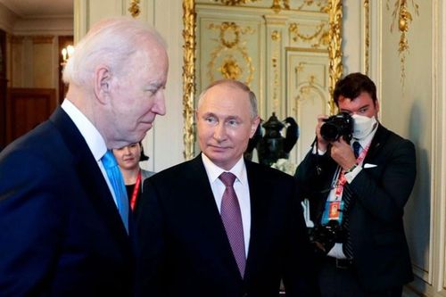 Ông Putin phê phán Black Lives Matter, ông Biden đáp trả 'lố bịch'