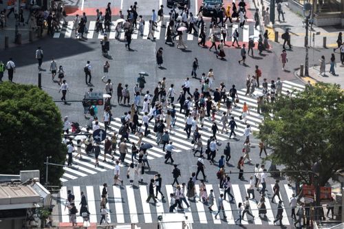 Năm tuần trước Thế vận hội, Tokyo nới lỏng tình trạng khẩn cấp