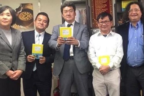 Xuất bản sách Văn học Việt ở nước ngoài: Đoạn trường gian nan