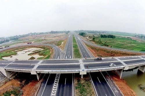 Chính phủ có cơ chế đặc thù giải quyết nhu cầu vật liệu để đẩy nhanh tiến độ cao tốc Bắc - Nam