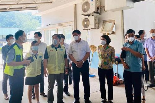 Doanh nghiệp, công nhân phải ký cam kết phòng chống dịch với địa phương