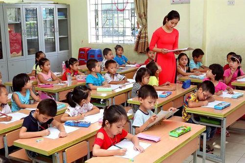 Tỷ lệ người biết chữ trong độ tuổi 15-60 đạt 97,85%