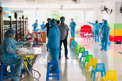 TP.HCM: 3 nhân viên của một trạm y tế mắc COVID-19