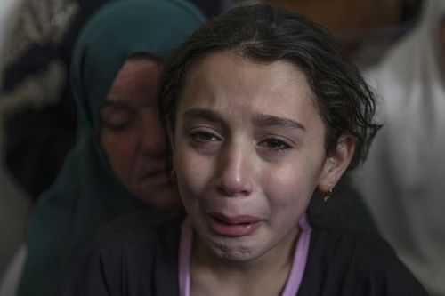 Israel không kích Dải Gaza