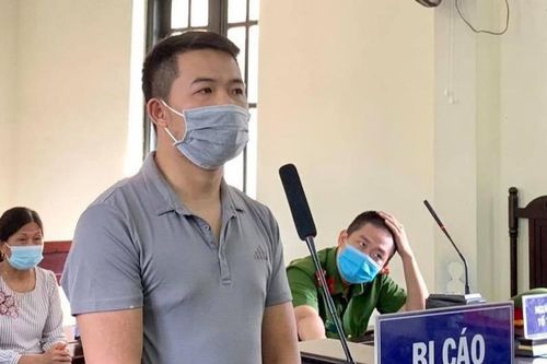 Đánh cảnh sát ở chốt kiểm soát dịch Covid-19, lĩnh 2 năm tù