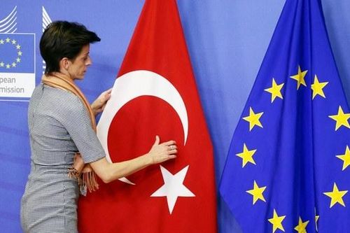 Quan hệ EU-Thổ Nhĩ Kỳ: Brussels tính bài 'cây gậy và củ cà rốt', Ankara mong EU 'thoát khỏi mù quáng'
