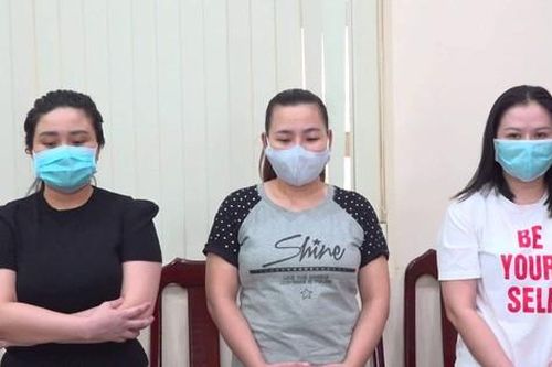 Nhóm 'nữ quái' lập phòng công chứng giả để lừa bán đất