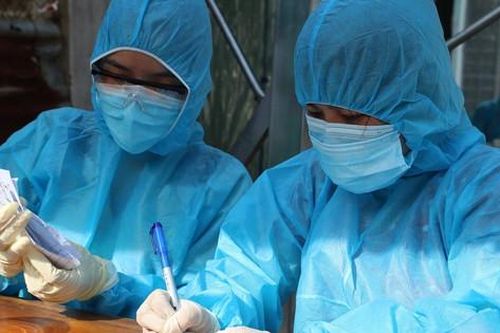 TPHCM: Điều dưỡng Bệnh viện Trưng Vương nghi mắc COVID-19