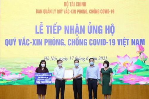 Quỹ vắc xin tiến gần con số 6.000 tỷ đồng