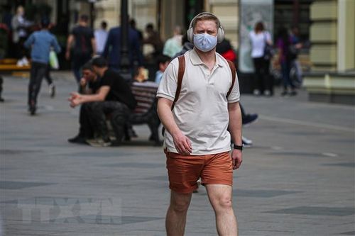 Moskva ghi nhận số ca mắc mới COVID-19 cao kỷ lục, đóng cửa fanzone