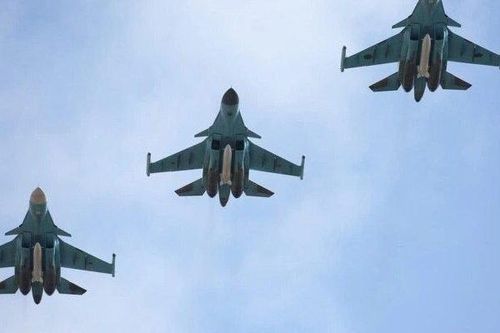 Không quân Nga và quân đội Syria 'song kiếm hợp bích' tấn công dữ dội
