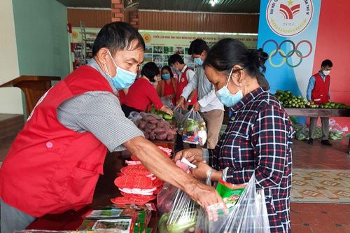 Đạ Tẻh: Huy động gần 390 triệu đồng trong Tháng nhân đạo
