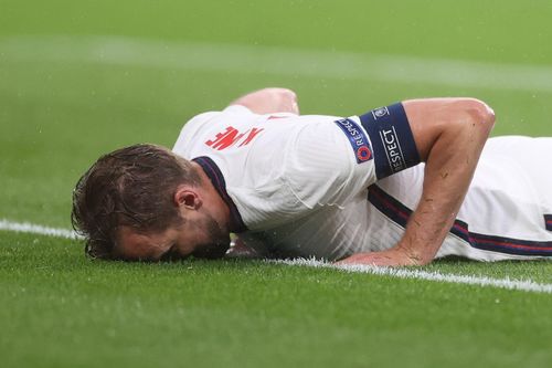 Harry Kane vô hại trong trận hòa bạc nhược của tuyển Anh