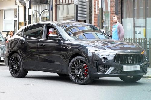 Con trai Beckham cầm lái mẫu SUV đắt tiền của Maserati