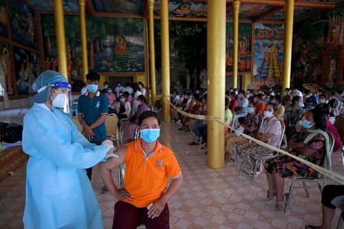 Campuchia lại ghi nhận ngày có người chết vì Covid-19 cao nhất