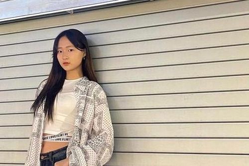 Hot: Thần tượng gia nhập 'lò' K-pop khi mới 12 tuổi gây 'náo loạn' cộng đồng mạng