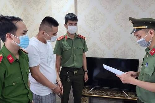 Bắt giam một người Trung Quốc ở lại Việt Nam trái phép