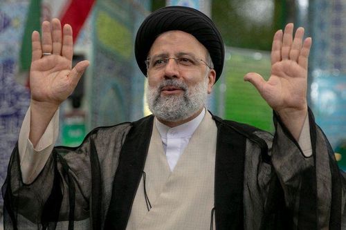 Bầu cử Tổng thống Iran: Ứng cử viên Ebrahim Raisi giành chiến thắng