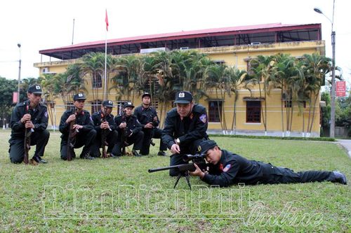 'Người lính thép' giữa đại ngàn biên ải