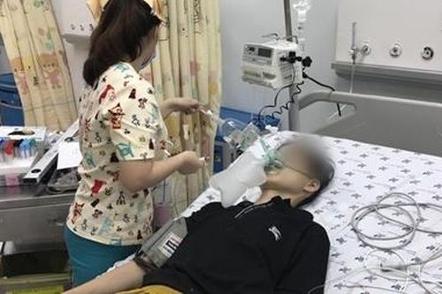 Cứu sống nam sinh uống thuốc diệt cỏ