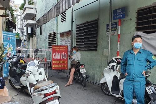 Sau 30 ngày 'quét sạch', Đà Nẵng ghi nhận ca mắc COVID-19 mới