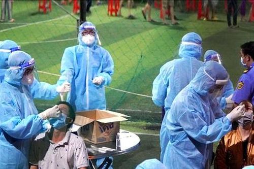 TPHCM nâng mức kiểm soát dịch COVID-19