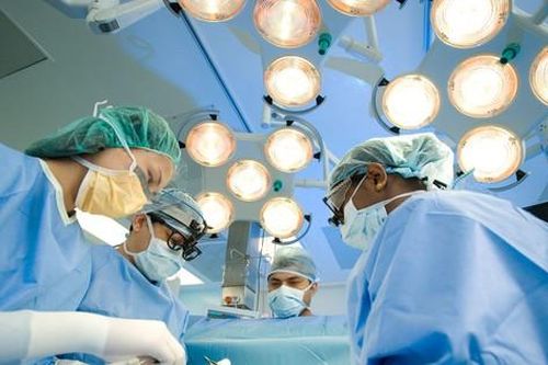 Lần đầu tiên tại Việt Nam cứu được sản phụ gặp tai biến cực kỳ hiếm gặp sau sinh