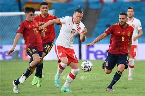EURO 2020: Hòa Ba Lan, Tây Ban Nha tiếp tục gây thất vọng