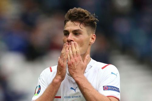 Cuộc đua Vua phá lưới EURO 2020: Chân sút 'vô danh' thách thức Ronaldo