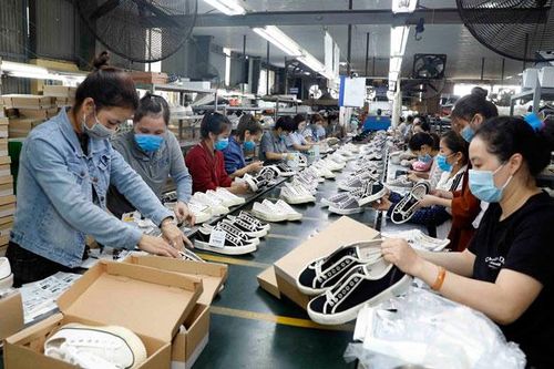 Tìm thế đứng ở thị trường châu Âu