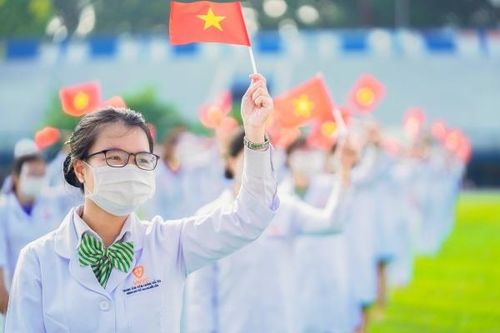 350 cán bộ của VNVC tham gia chiến dịch tiêm vắc xin COVID-19 thần tốc tại TPHCM
