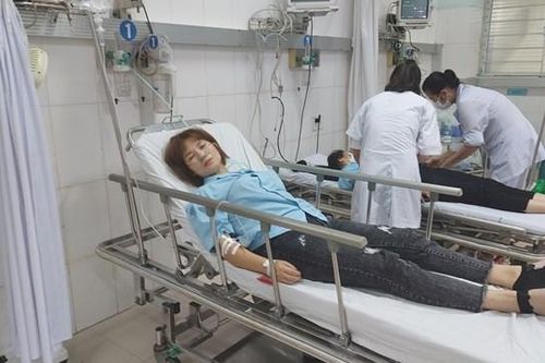 Hải Phòng: 48 công nhân ngộ độc thực phẩm sau bữa ăn chiều