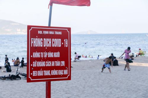 Khánh Hòa tiếp tục đóng cửa quán bar, karaoke, massage