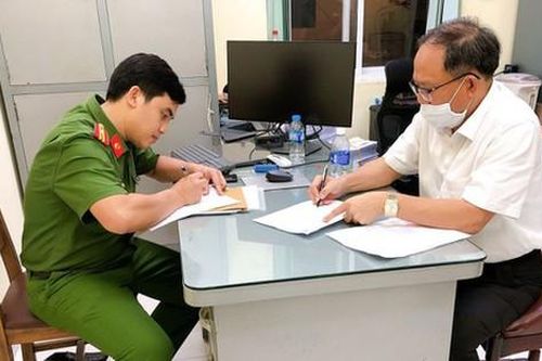 Khởi tố ông Tất Thành Cang cùng 3 bị can khác trong vụ chuyển nhượng 32 ha đất Phước Kiển
