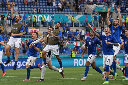 Italy đi vào lịch sử EURO, san bằng kỷ lục tồn tại suốt 82 năm