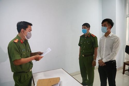 Đà Nẵng: Khởi tố GĐ thẩm mỹ viện AMIDA vì hành vi làm lây lan dịch