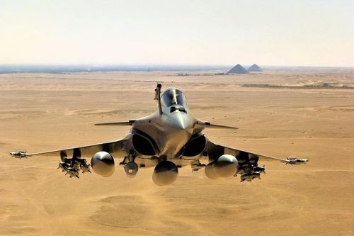 Cú lội ngược dòng ngoạn mục của 'phượng hoàng lửa' Rafale Pháp
