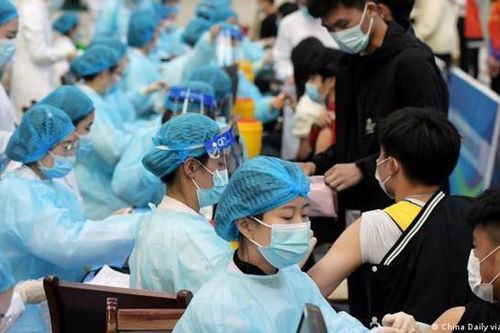 Trung Quốc cán mốc tỷ liều vaccine Covid-19 được tiêm