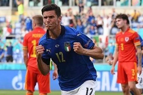 Đánh bại Xứ Wales, Italia 'ngạo nghễ' tiến vào vòng 1/8