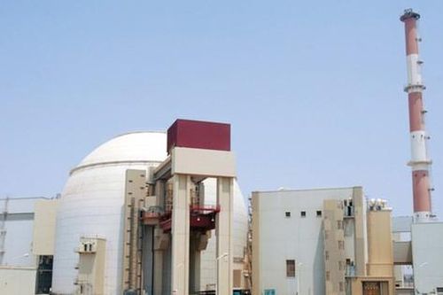Nhà máy điện hạt nhân duy nhất của Iran tạm ngừng hoạt động