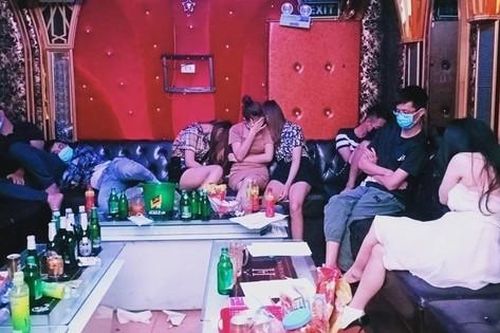 Thu hồi giấy phép quán karaoke để 31 dân chơi 'thác loạn' ma túy