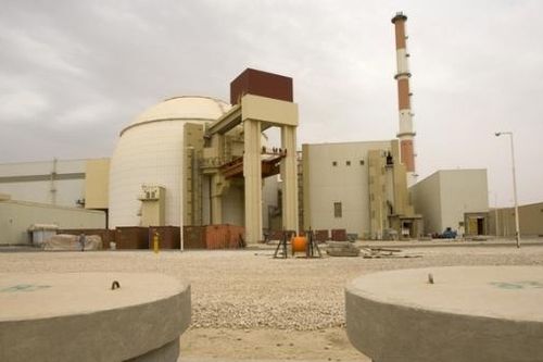 Iran đóng cửa khẩn cấp nhà máy điện hạt nhân Bushehr