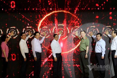 Thủ tướng: Phát huy cơ sở dữ liệu quốc gia để người dân và doanh nghiệp được thụ hưởng