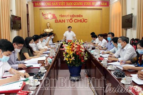Đồng chí Mùa A Sơn, Phó Bí thư Thường trực Tỉnh ủy làm việc với Ban Tổ chức Tỉnh ủy