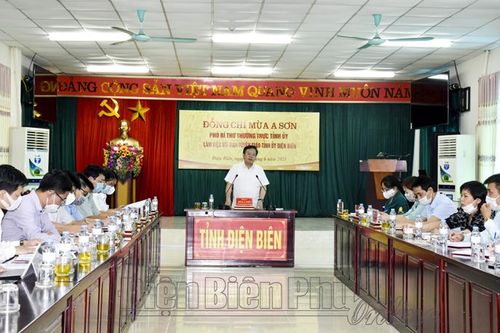 Phó Bí thư Thường trực Tỉnh ủy Mùa A Sơn làm việc với Ban Tuyên giáo Tỉnh ủy